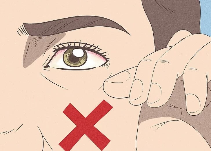 cách để loại bỏ bụi bẩn ra khỏi mắt